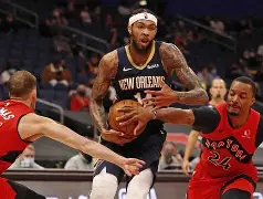 网站入口-鹈鹕队员拍手庆祝莫兰特绝杀